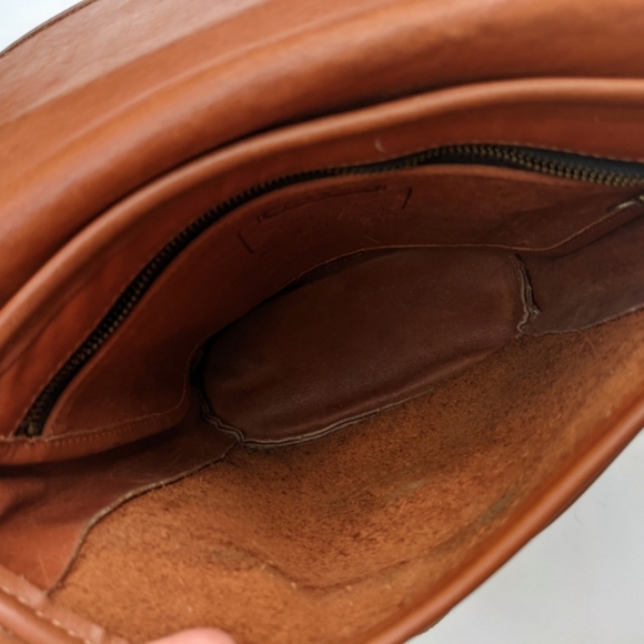 Vintage Coach Jackson Bucket №9912 in British Tan - Picture 5 of 6